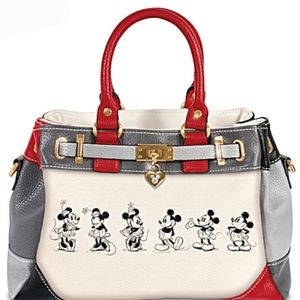 Mickey And Minnie Love Story Handbag